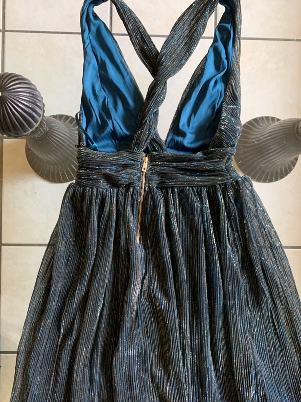 Metallic V‑Neck Mini Dress - Picture 8 of 10